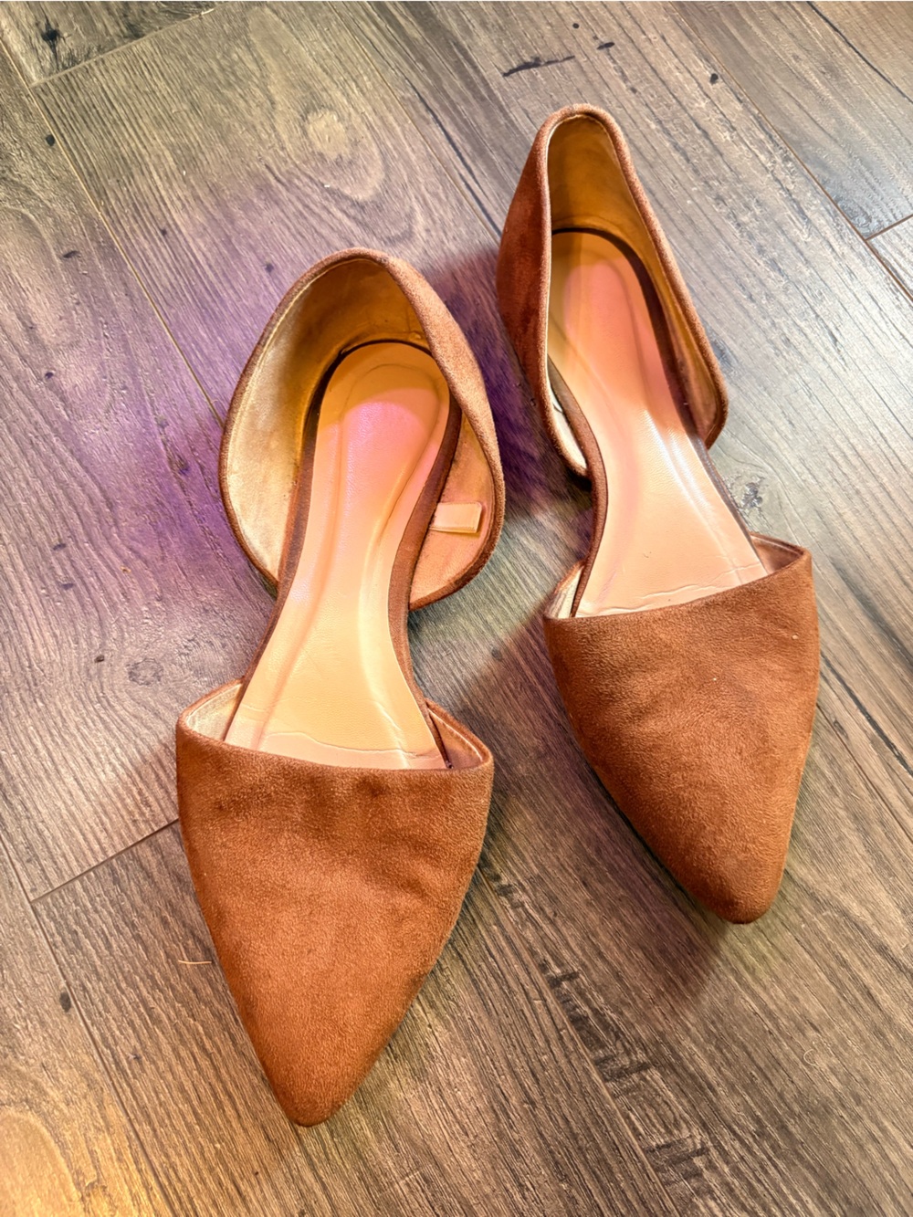 Women's Pointed D'Orsay Flats in Brown